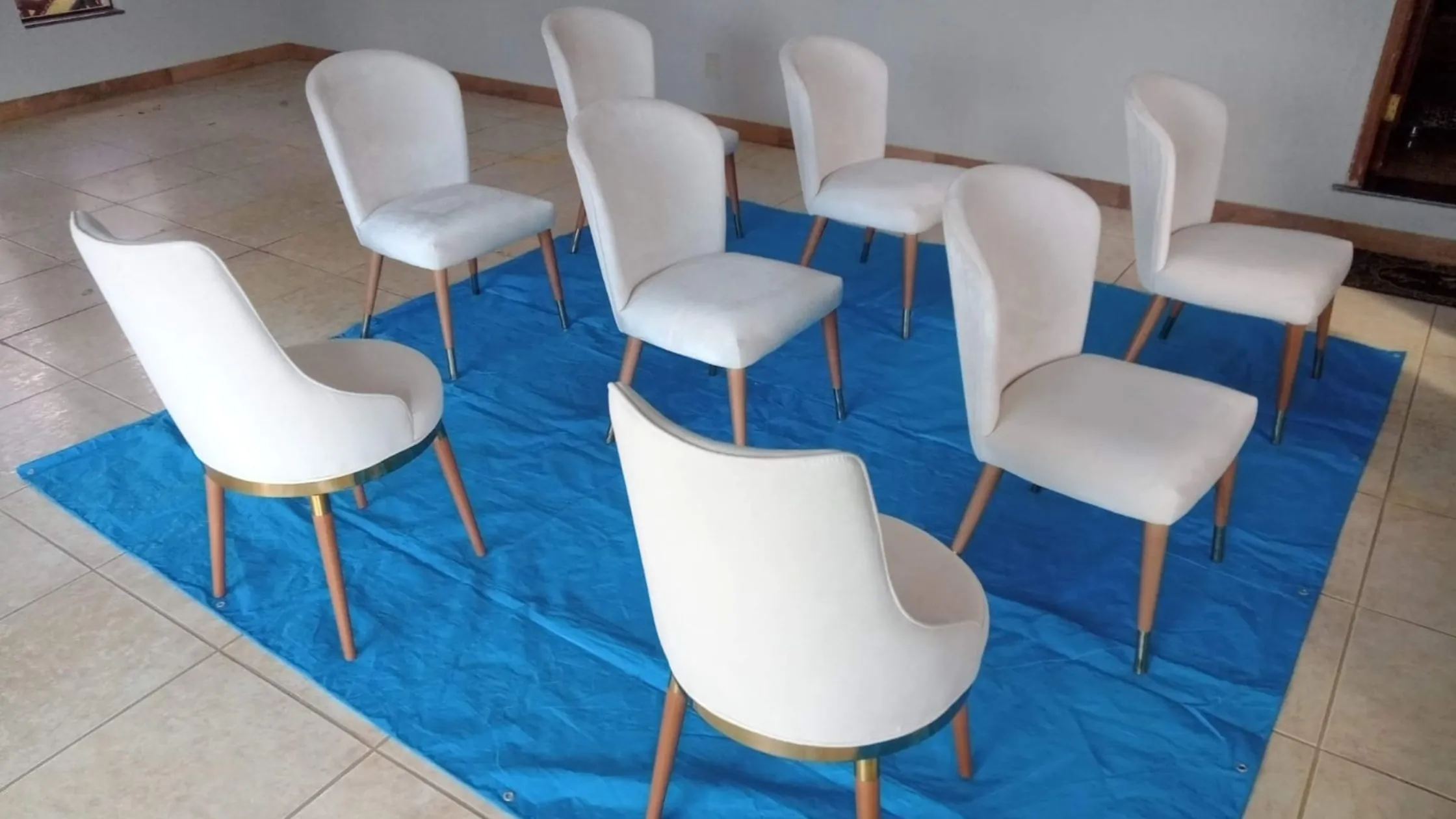 Limpeza de cadeira estofadas em são José dos Pinhais